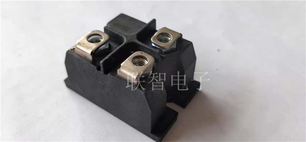 薄膜電阻和厚膜電阻的最大區(qū)別是什么？